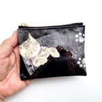 感謝セール品❤️超便利ラミネートミニポーチ　ブラックデニムねこ😻　10cmファスナー　裏面クリア生地