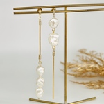 【イヤリング対応可】 asymmetry pearl pierce✨バロックパールのアシンメトリーピアス