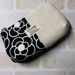 底角丸　ファスナーポーチ　コスメポーチ　ミニポーチ