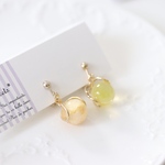 紫陽花のアシメントリーピアス/イヤリング　イエロー