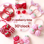 3時のプチリボンいちご🍓⏰ツインキッズヘアゴム　赤