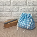 パステルチェックのお弁当袋　ブルー
