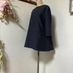リネン　ネイビー　後ペプラムチュニック💕