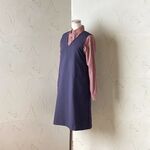 ウール混トロピカル　紺無地　VネックＡラインジャンパースカート　Lサイズ　100　