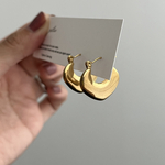 ステンレスボリュームピアス　ハートピアス　ステンレス　ゴールドピアス　インポートピアス