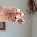 装飾模様の刺繍耳飾り＃051【ピアス・イヤリング金具選択】