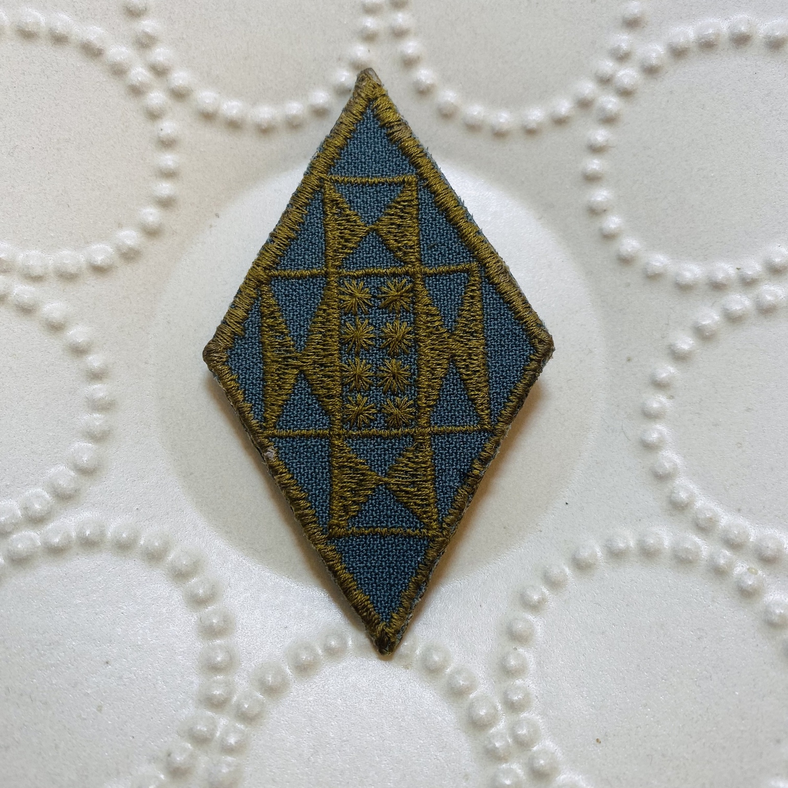 ブローチ（鳥・ミナペルホネン生地使用・ハンドメイド） - TORANKIRITE