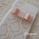 ダマスク柄 イニシャル付ピンクページュリボン iPhone6plus.6splus ケース