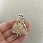 アンティークドール風ミニチュアドール♪オパールのブローチ♪