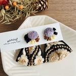 チェコビーズと刺繍リボンのピアス(イヤリング)