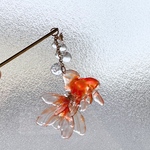 【2/19 21時〜販売予定】水の金魚〜桜琉金のかんざし