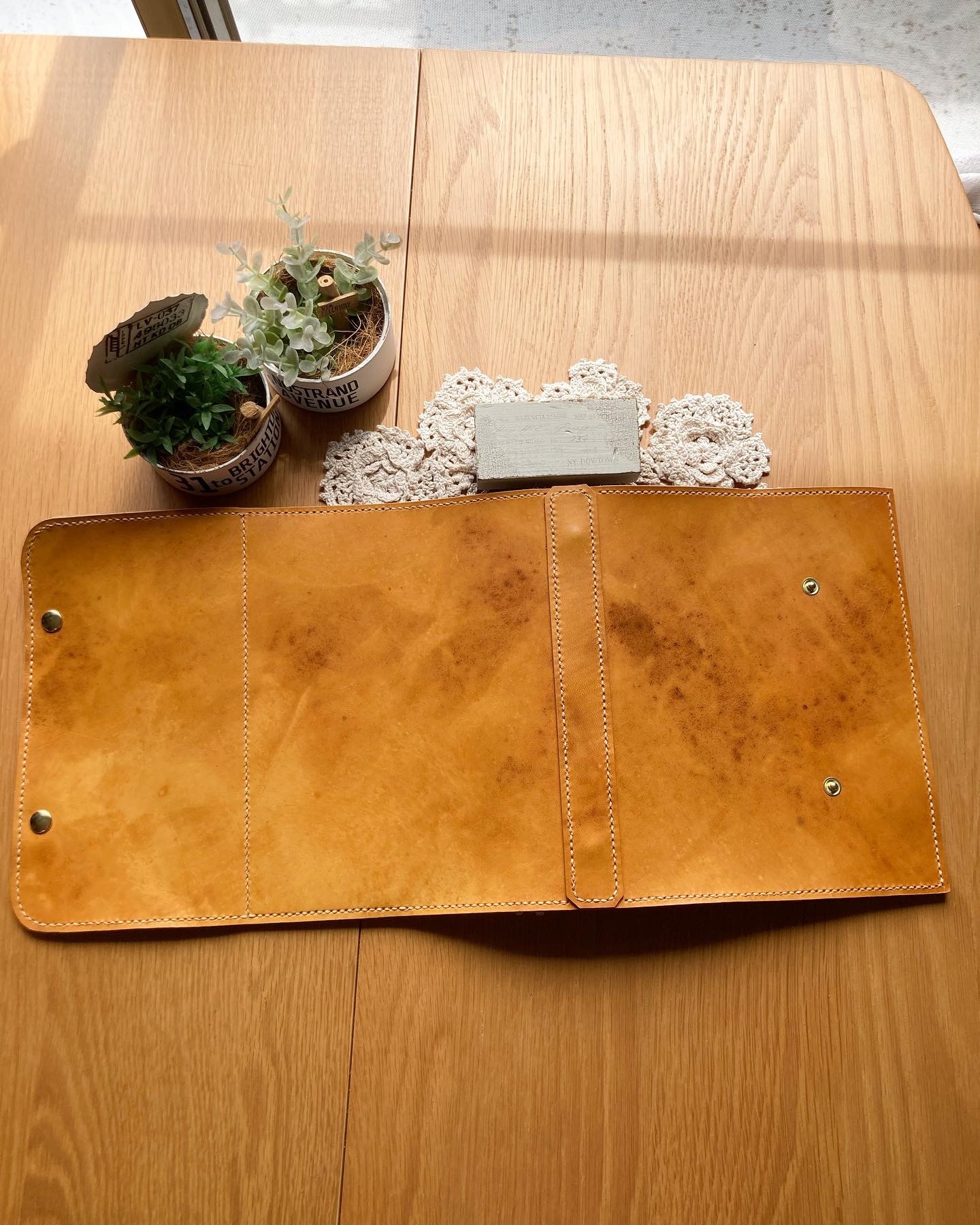 ◇受注生産◇ バイブルサイズ システム手帳 牛ヌメ革 アイロンワックス