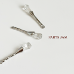 11/3再入荷❣️【6個】004b メタルチャーム スティック 樹脂 ドロップ しずく クリア×シルバー