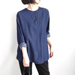 新！やわらかなデニムのシャツトップ  indigo blue