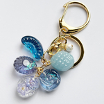 本物のお花を使った勿忘草のドロップキーホルダー チャーム バッグチャーム　