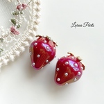 2pcs オーロラレッド☆いちごチャーム
