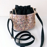 インド刺繍　ショルダー巾着ポーチ