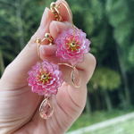 【引越しありがとうセール】牡丹桜 八重桜 ゆらんゆらん💕フープ風 ピアス イヤリング