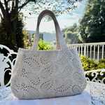 トートバッグ　ペイズリー刺繍生地　グレージュ色　帆布生地　ラウンドトートバッグ　秋　ギフト　プレゼント