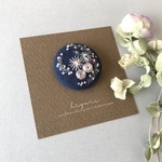 刺繍ブローチ