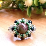 ダークグリーンリング⭐︎大人カッコいいビーズリング