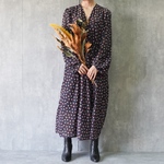 大人の小花柄ワンピース ネイビー