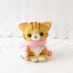送料無料🌷ふんわりマフラーの茶トラ猫ちゃん🧣💗羊毛フェルト　猫