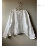 new⚪︎オフホワイトリネンのファスナープルオーバー