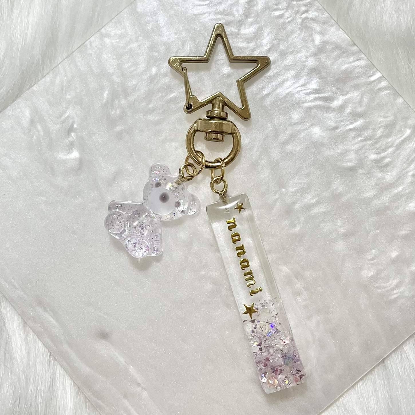 送料無料♥︎ ハンドメイド レジンキーホルダー レジン くまさん くま 