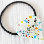 白いハートの髪かざりf　ヘアゴム