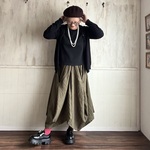 個性的！パンツに見える変形スカート カーキ