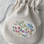 【再販】コットンリネンと刺繍の野の花きんちゃく