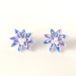 ブルーのお花のピアス 青紫系 和つまみ細工 浴衣にも