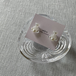 人気No.4 ⋈  くまさん 🧸 パールアクセサリー サージカルピアス 樹脂イヤリング
