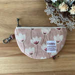 北欧チューリップ　くすみピンク　ミニポーチ　半月のかたち