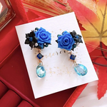 数量限定❣️ハロウィン🎃👻🍭🍬💜 ハロウィーン🎃👻🍭🍬💜 ジルコニア✨️クリスタル✨️レディース💄✨ハンドメイド ピアス イヤリング ロイヤルブルー薔薇🌹✨ お洒落✨ブライダル アクセサリー