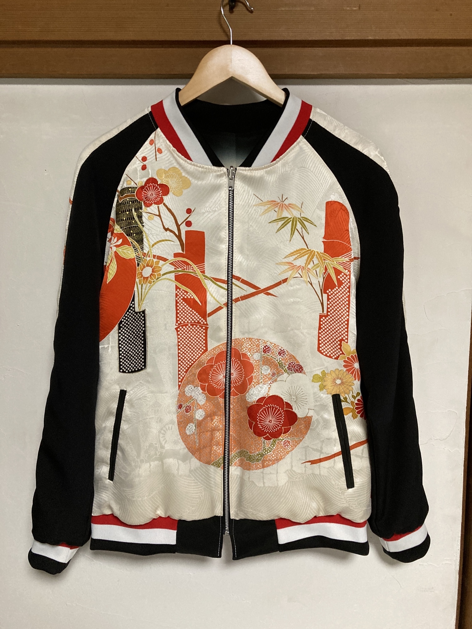 着物リメイクスカジャン リバーシブル 留袖リメイク 和服リメイク 鞠