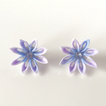 きらきら青紫のお花のピアス 和つまみ細工 浴衣にも