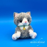 ペットなグレーハチワレにゃんこ🐾あみぐるみ