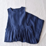 【SALE】リネンのエプロンワンピース（ネイビー）