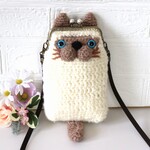 手編みニットの　もこもこシャム猫ちゃんの　がま口のスマホポシェット