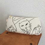 【new】シュールなねこさんのぽってりポーチ