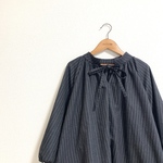 再販★LADY'S★ピンストライプの長袖キーネックチュニック