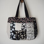 モノトーン　北欧調　刺繍　ランダムパッチ　肩掛け　横長BAG　刺繍　麻　ツリー