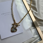 再販〝極小〟ベビーパール gold necklace