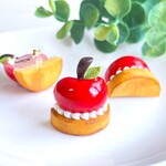 【ブローチ】りんごムースのタルト