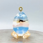 秋空飛行の卵型レジンネックレス チャーム キーホルダー 空玉レジン 雲レジン