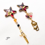 スワロフスキーとフルイドアートピアス/イヤリング【パープル×レッド】ヴァンパイアと棺