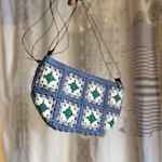 グラニースクエアのポシェット〈ブルー〉