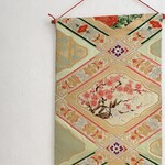 帯の掛け軸 ｱﾝﾃｨｰｸ花文／タペストリー／壁掛け／飾り／帯リメイク／kakejiku／tapestry／obi／290